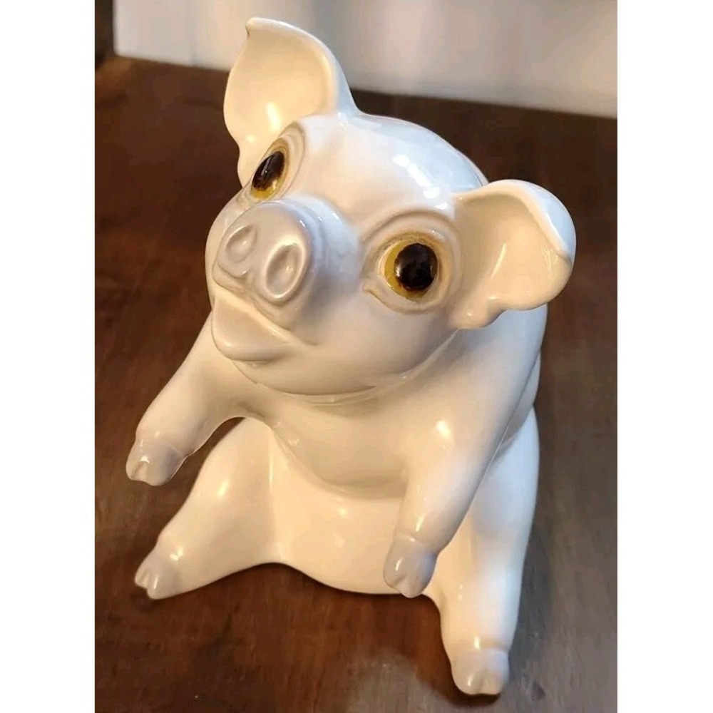 Vintage Freeman McFarlin Pottery Adorable Big Eared Piglet 6 " EUC
